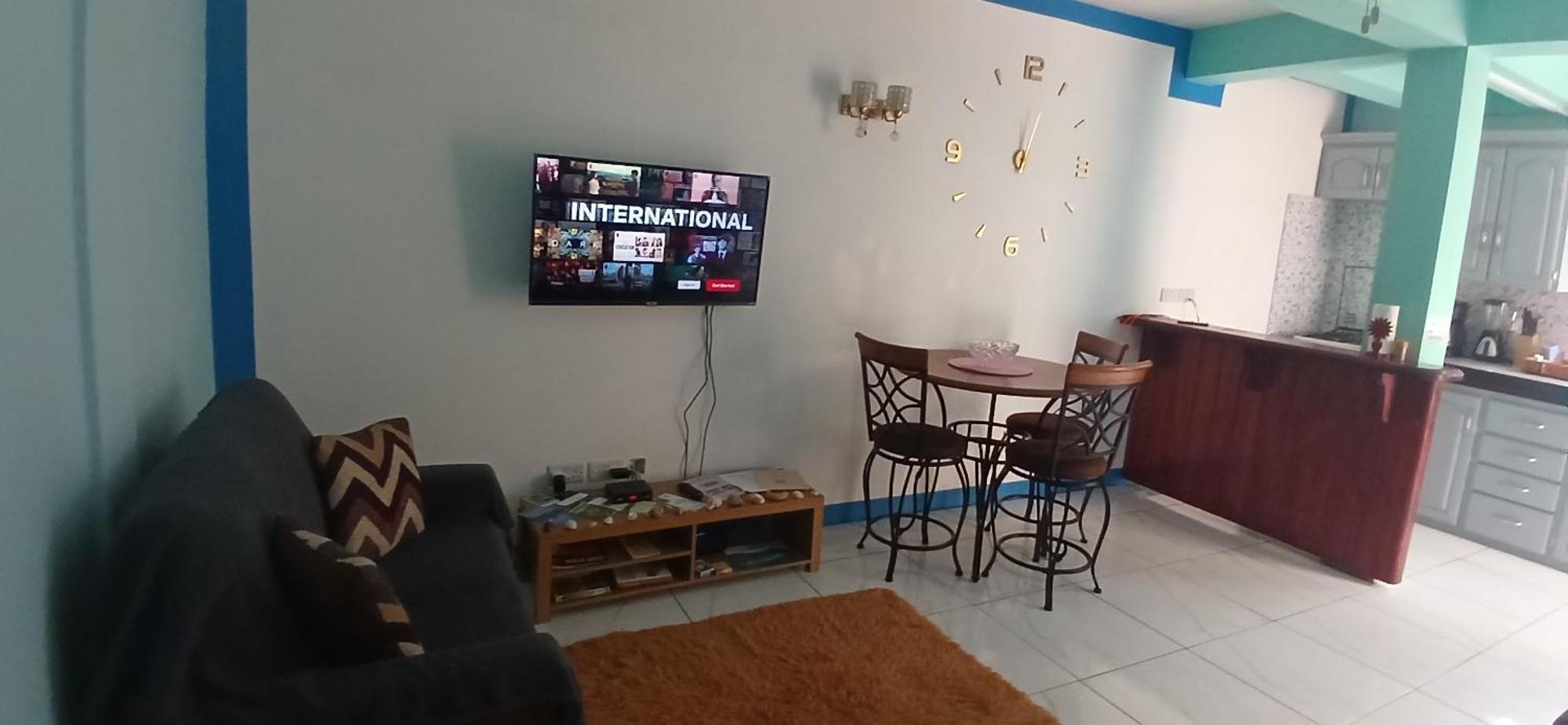 Cozy Vacation Retreat With Free Parking Apartment Roseau Exterior photo